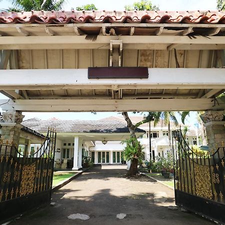 Villa Sri Manganti Dżakarta Zewnętrze zdjęcie